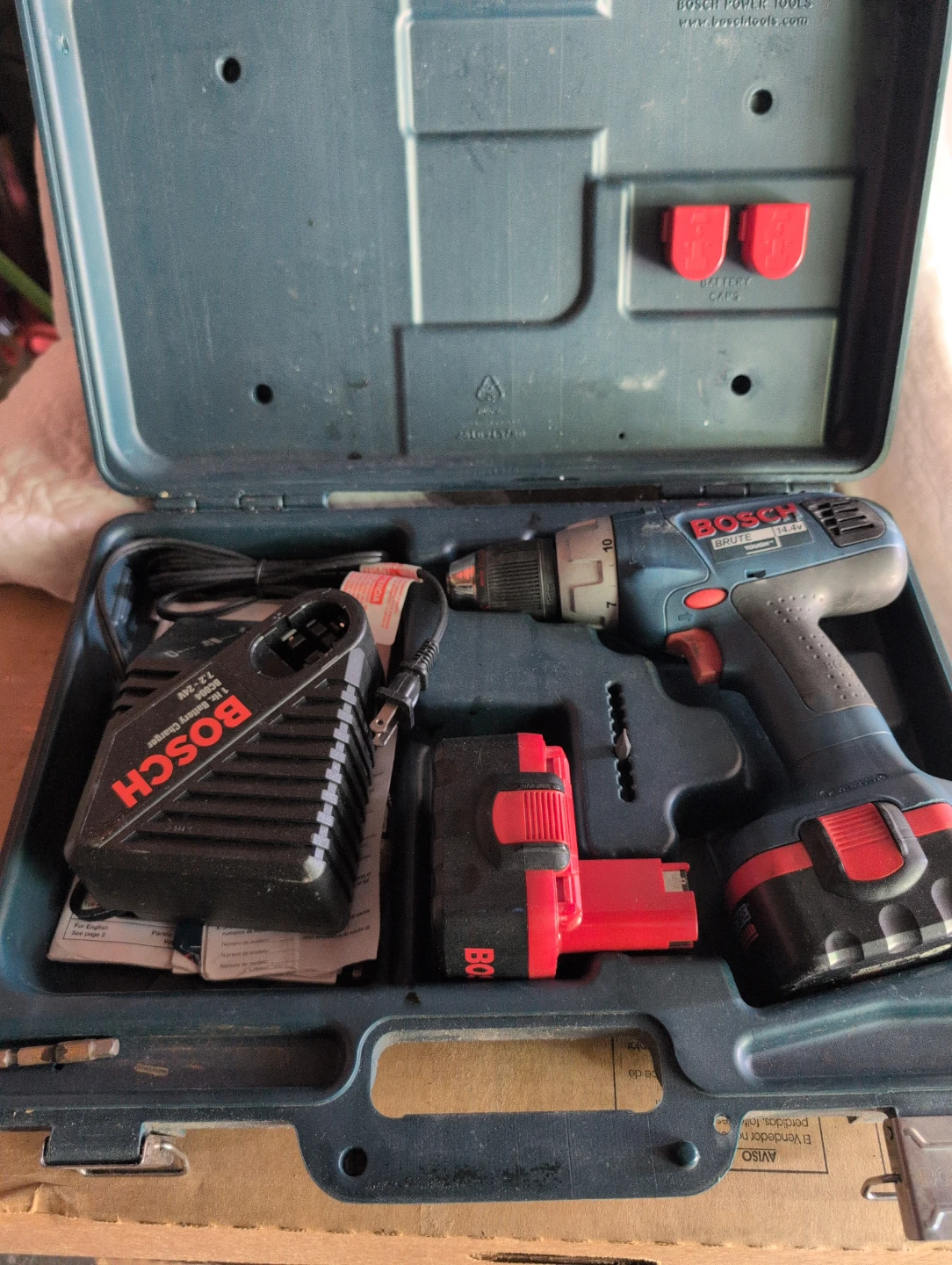 Bosch Brute 14.4V Cordless Drill with Charger - photo 3
