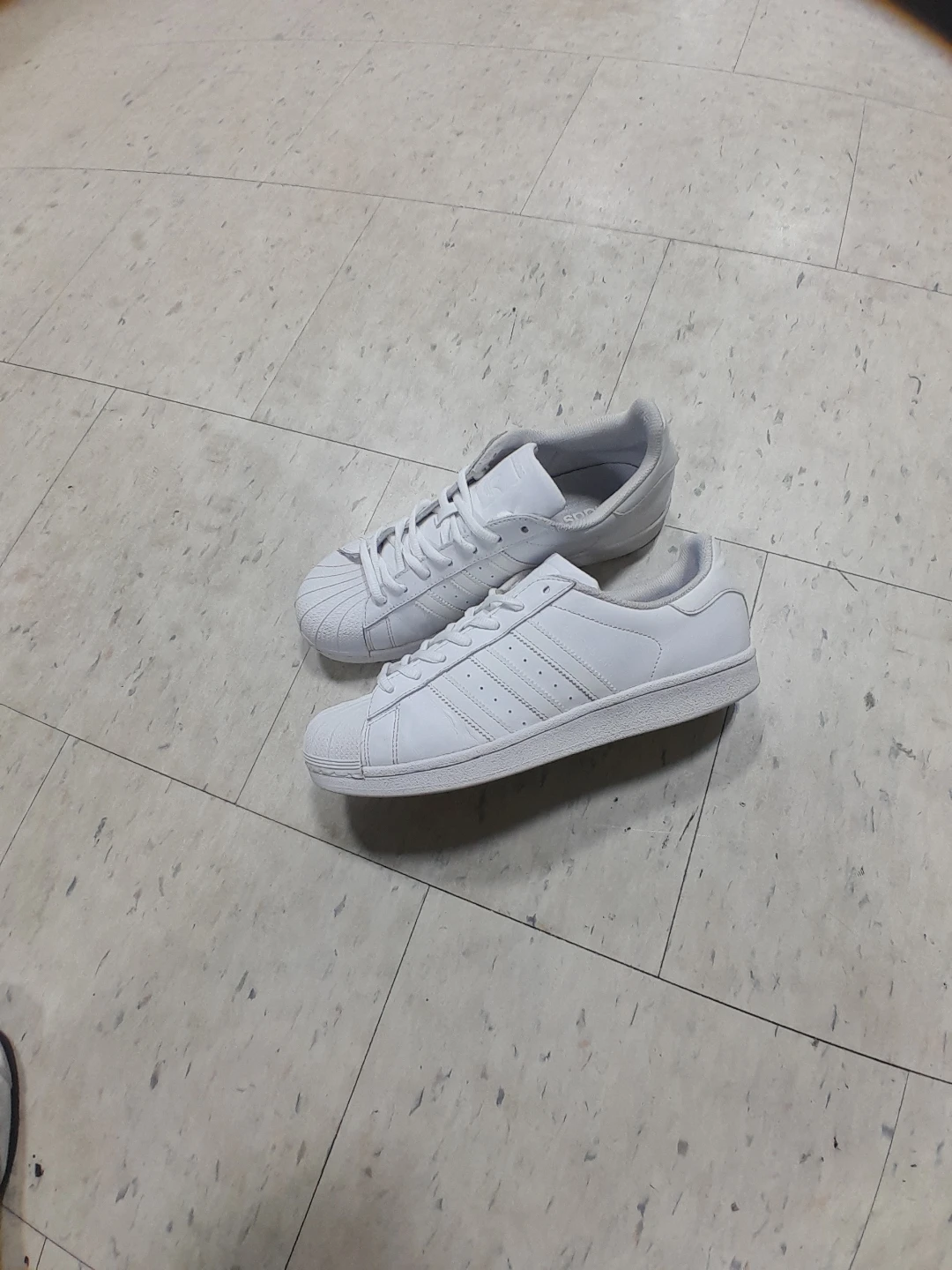 Adidas Superstar Sneakers Men's Size 11
