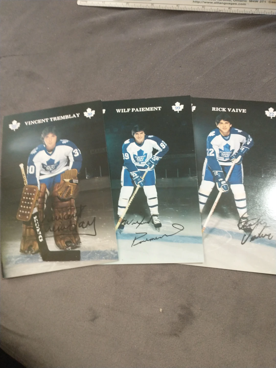 1983-1984 NHL Toronto Maple Leafs player pics set of 26 - photo 5