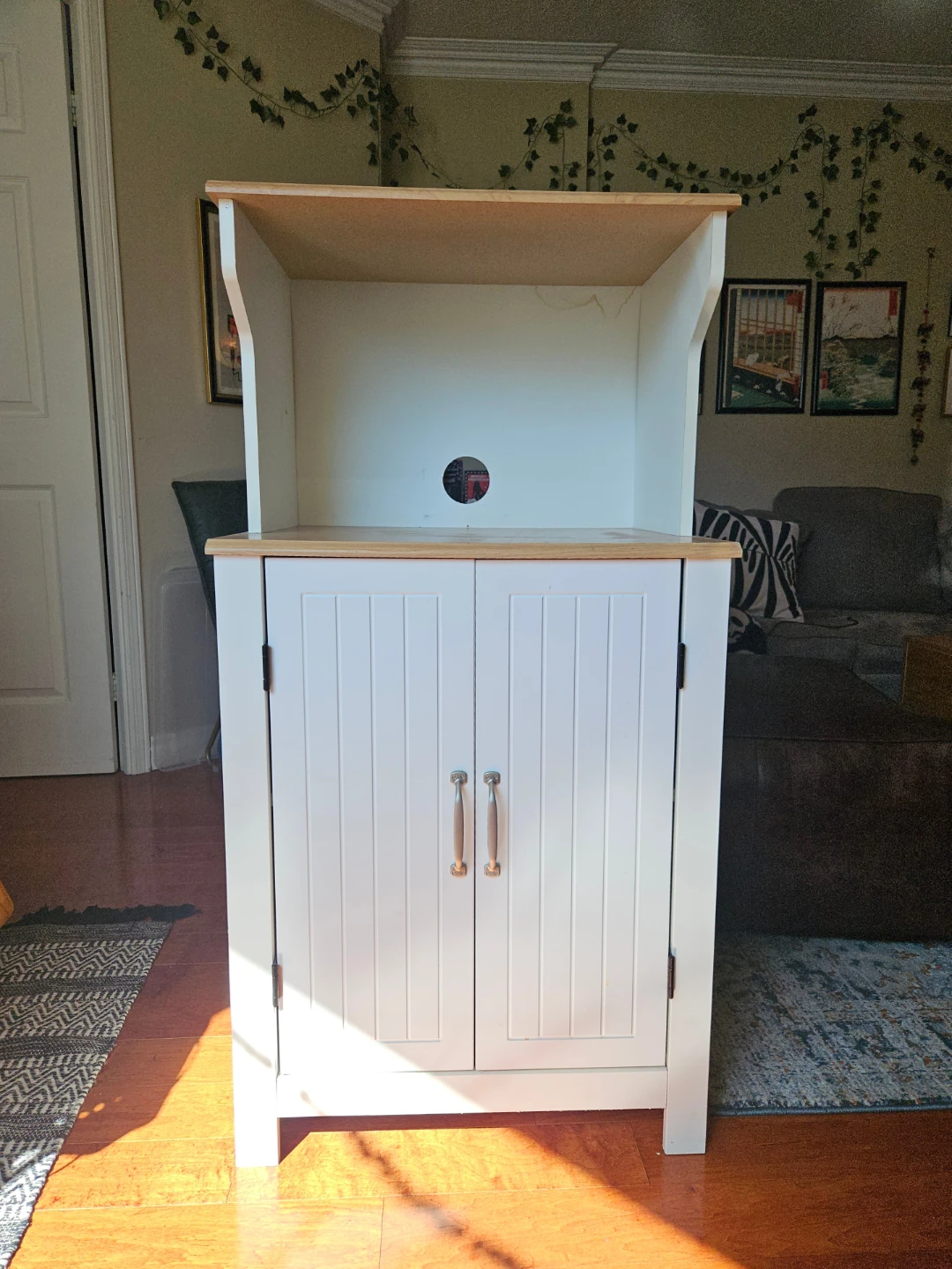 Cabinet with Hutch for Microwave - photo 2
