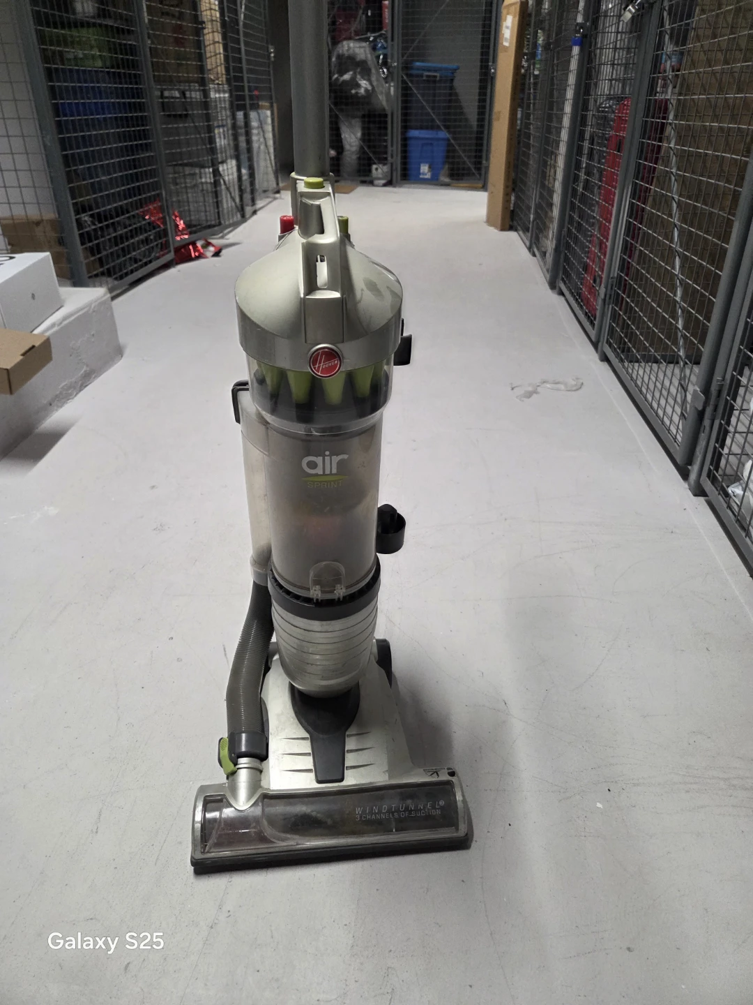 Hoover Air Sprint Bagless Upright Vacuum