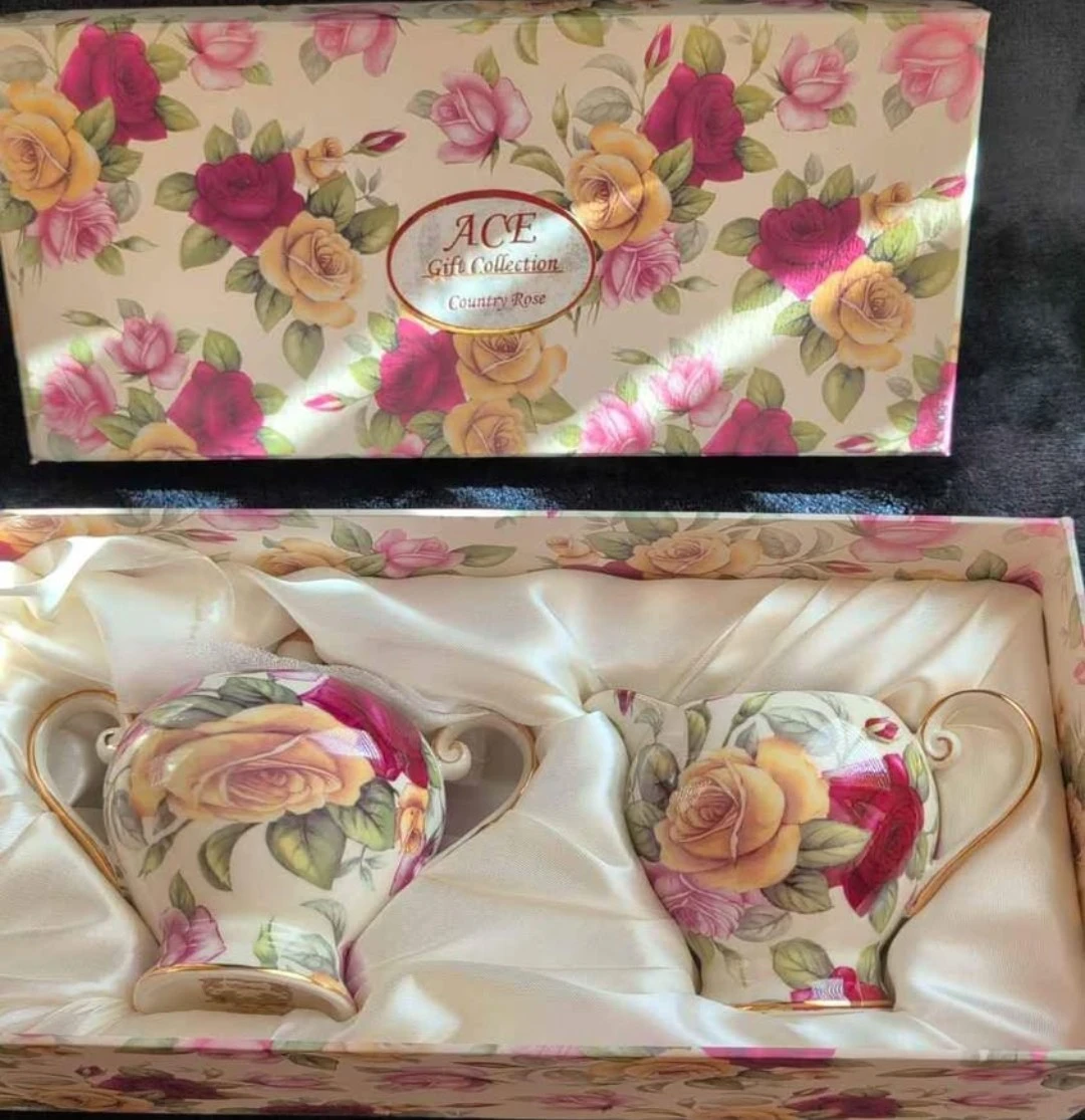 ACE Gift Collection Country Rose Sugar Bowl & Creamer Set