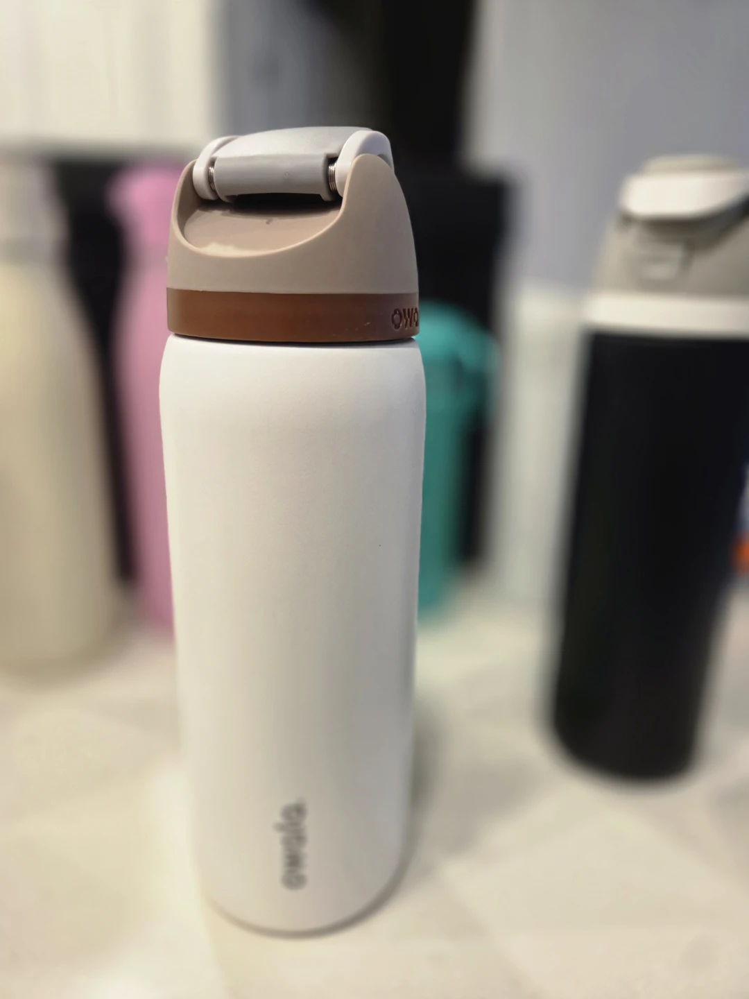 Owala FreeSip Water Bottle - photo 3
