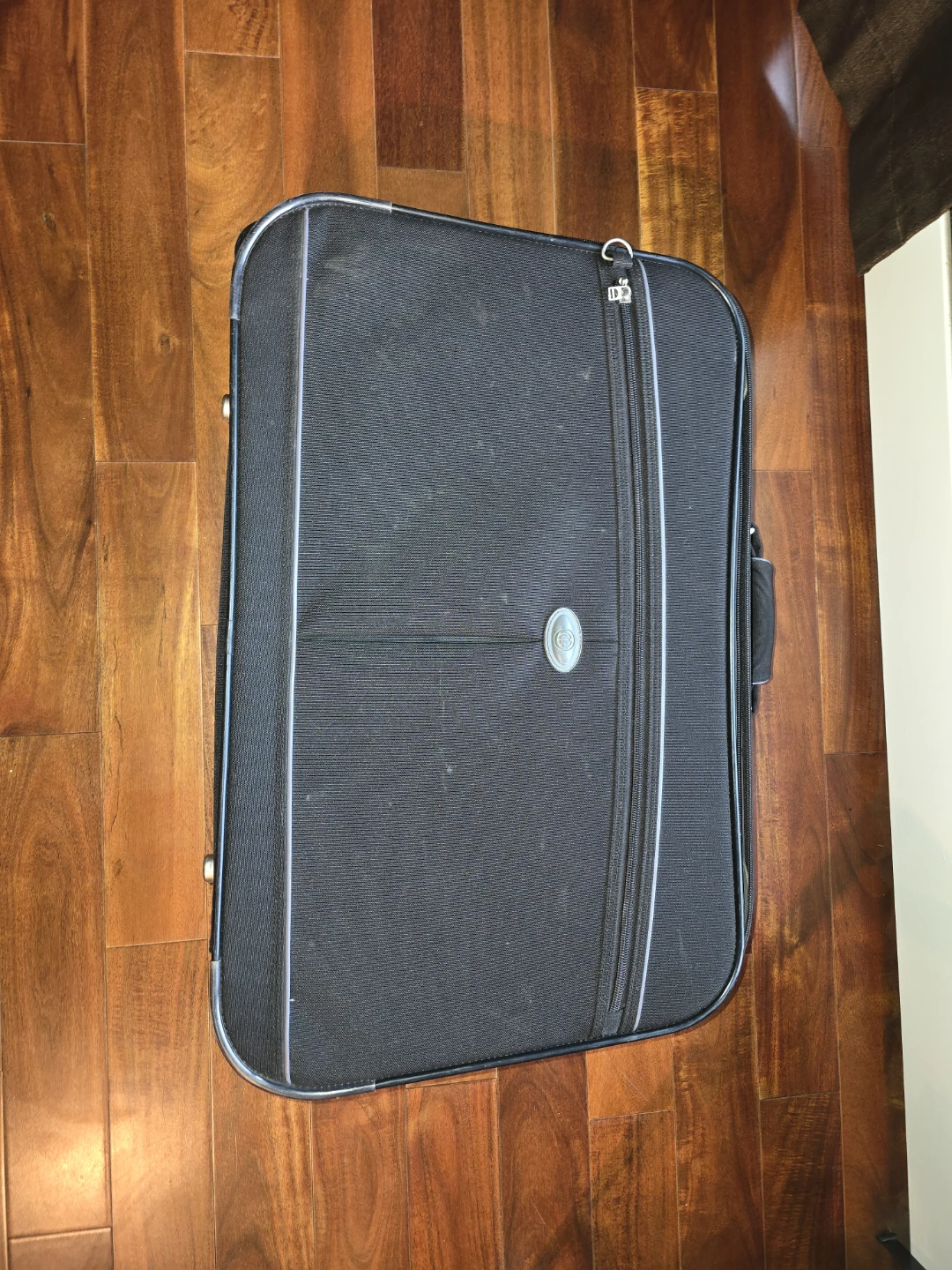 Carlton Suitcase