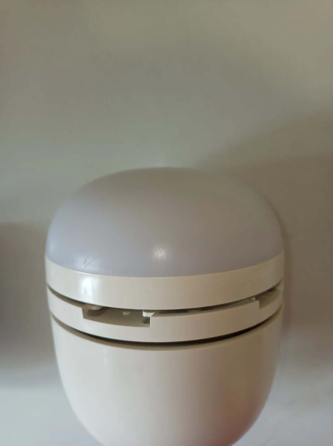 New~Emergency Light Bulb w/Base - photo 5