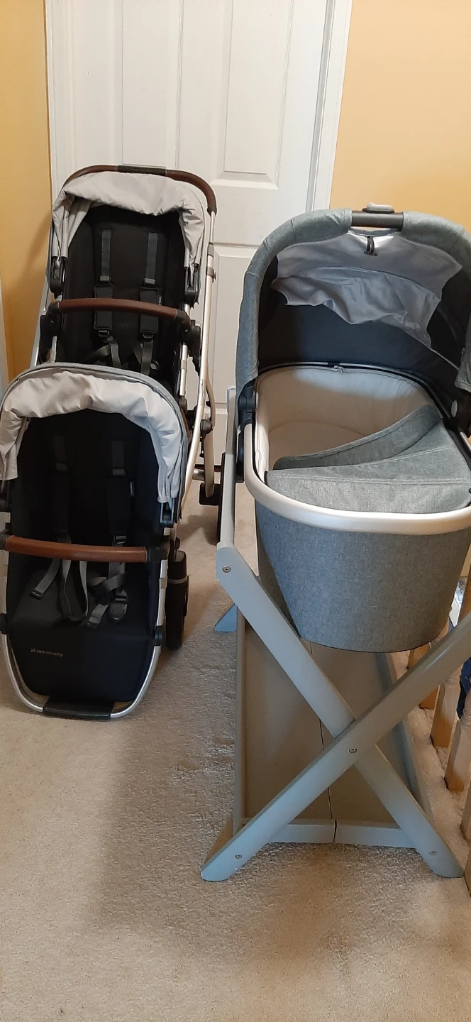 UPPAbaby Bassinet and Stroller Seat