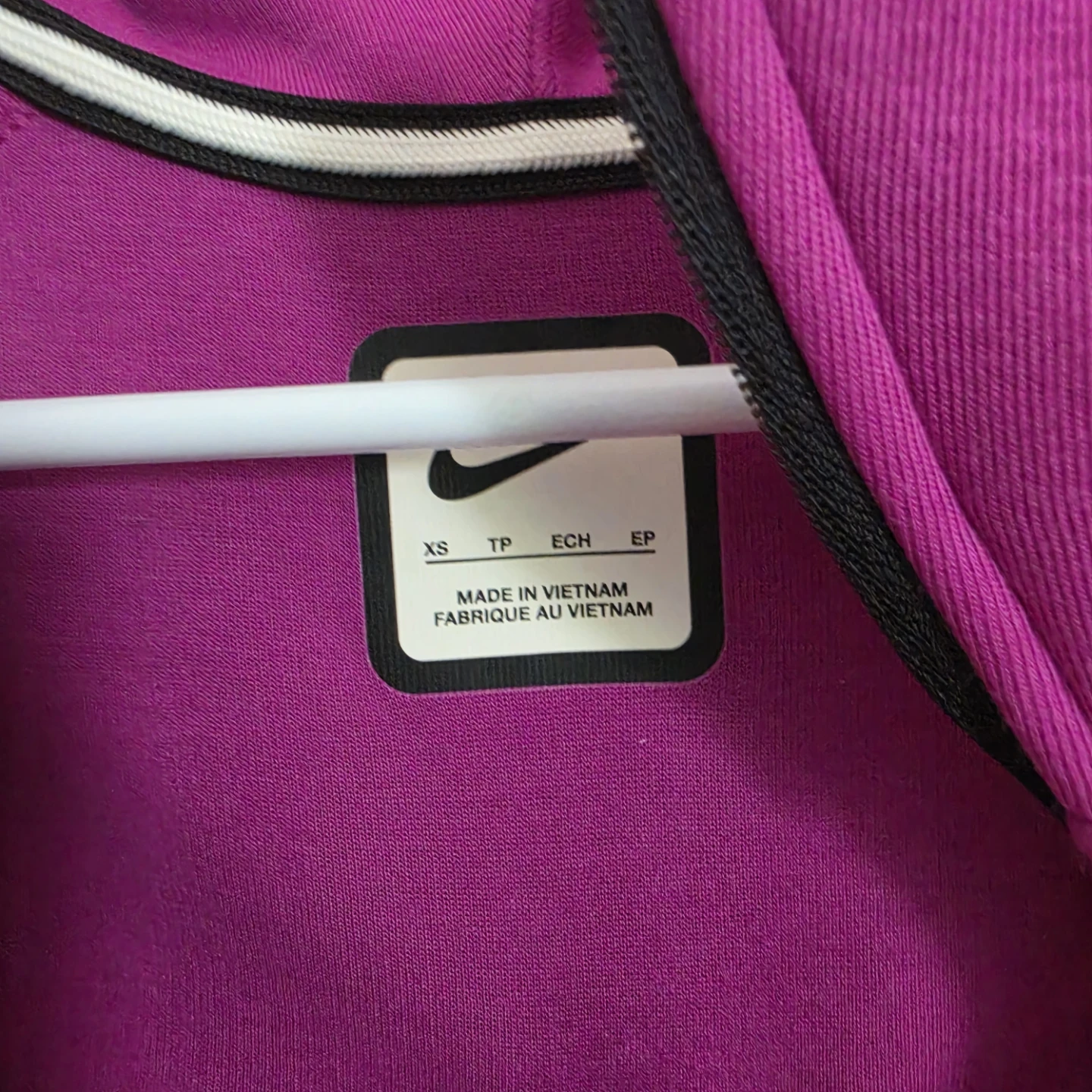 XS Magenta Nike Tech Fleece Full Zip Hoodie - EEUC - photo 4