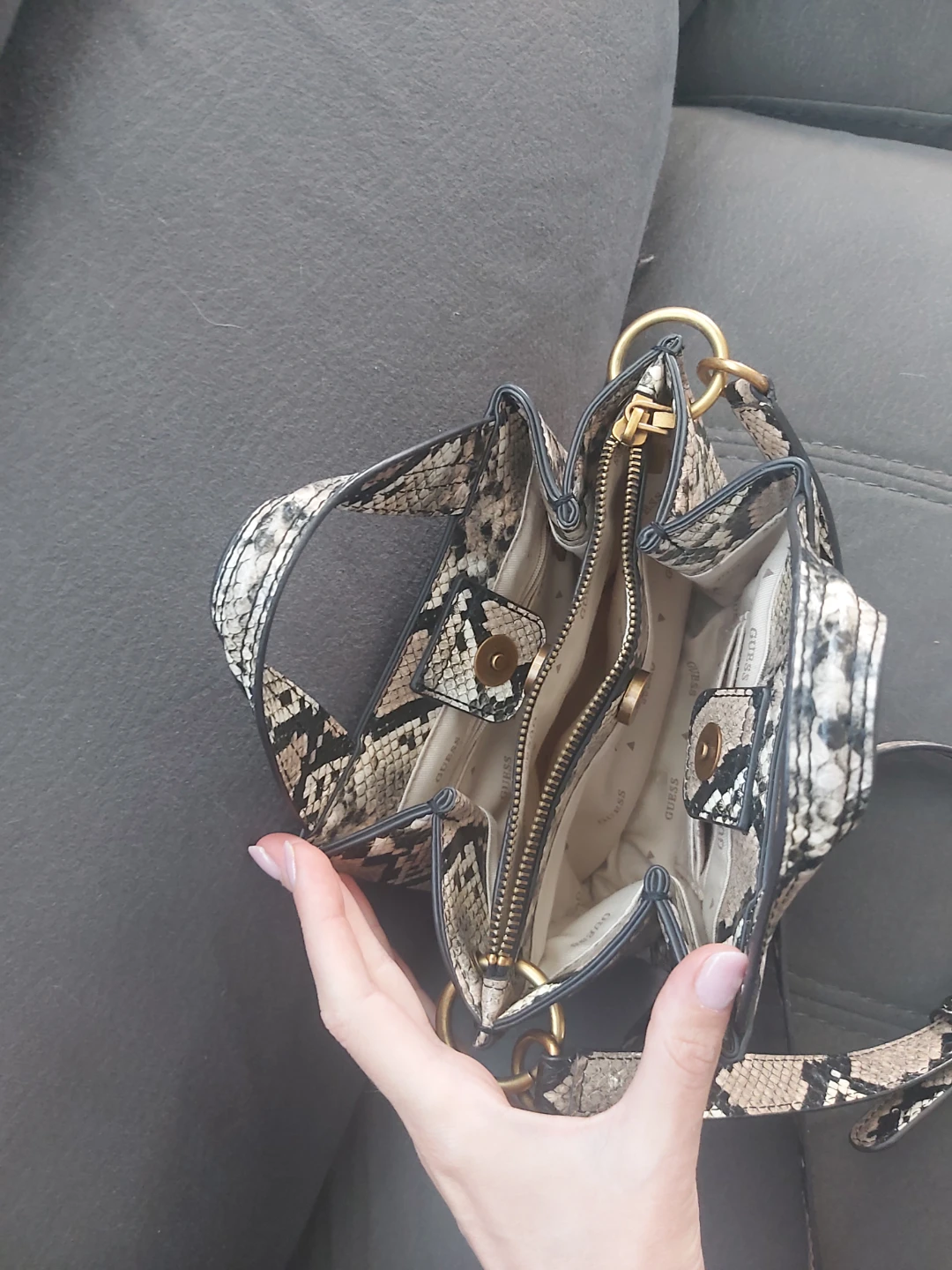 Guess Snake Print Mini Tote Bag ⚽️ - photo 2