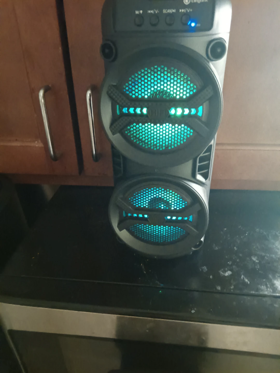 HP Charge Mini Portable Speaker - photo 4