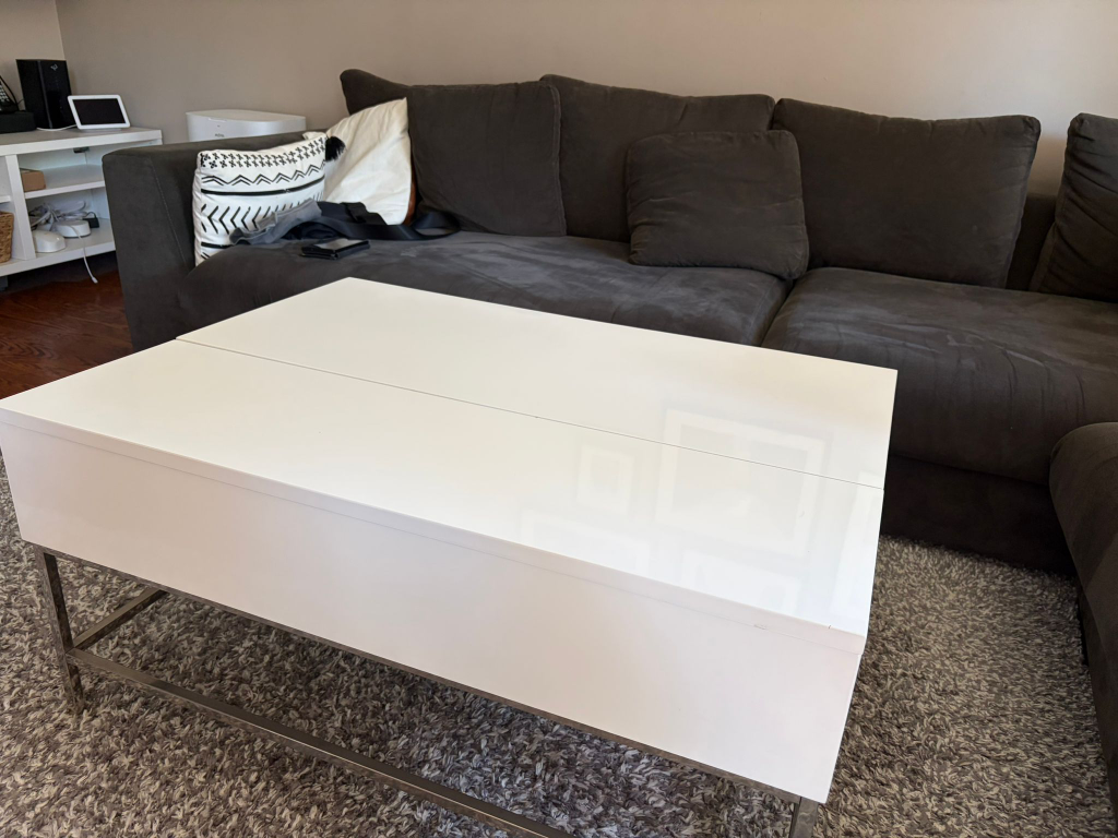 White Lift-Top Coffee Table