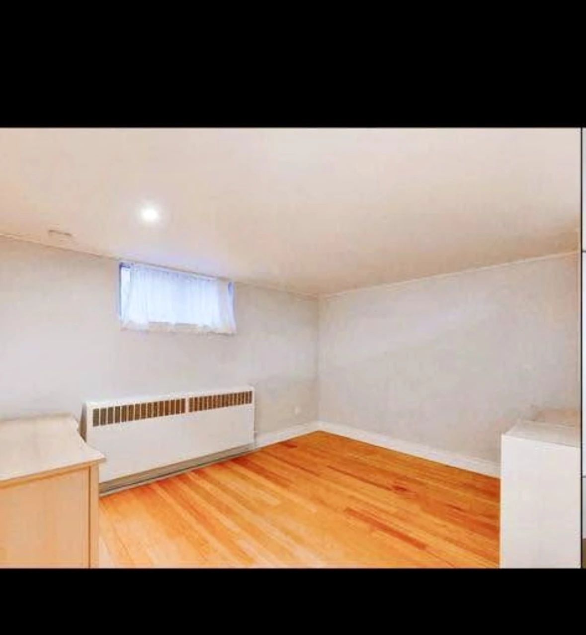 Basement single room rent - photo 3
