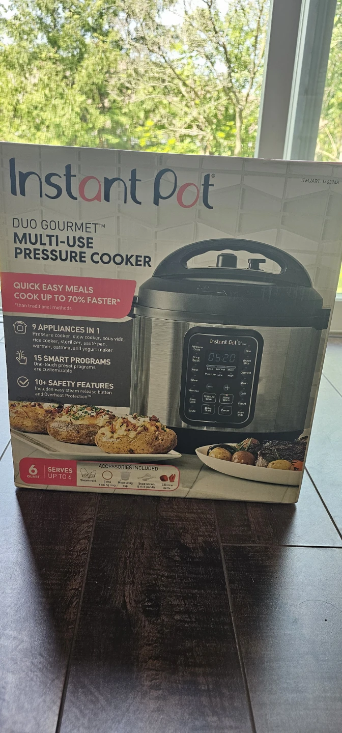 Instant Pot Duo Gourmet Multi-Use Pressure Cooker 6 Quarts