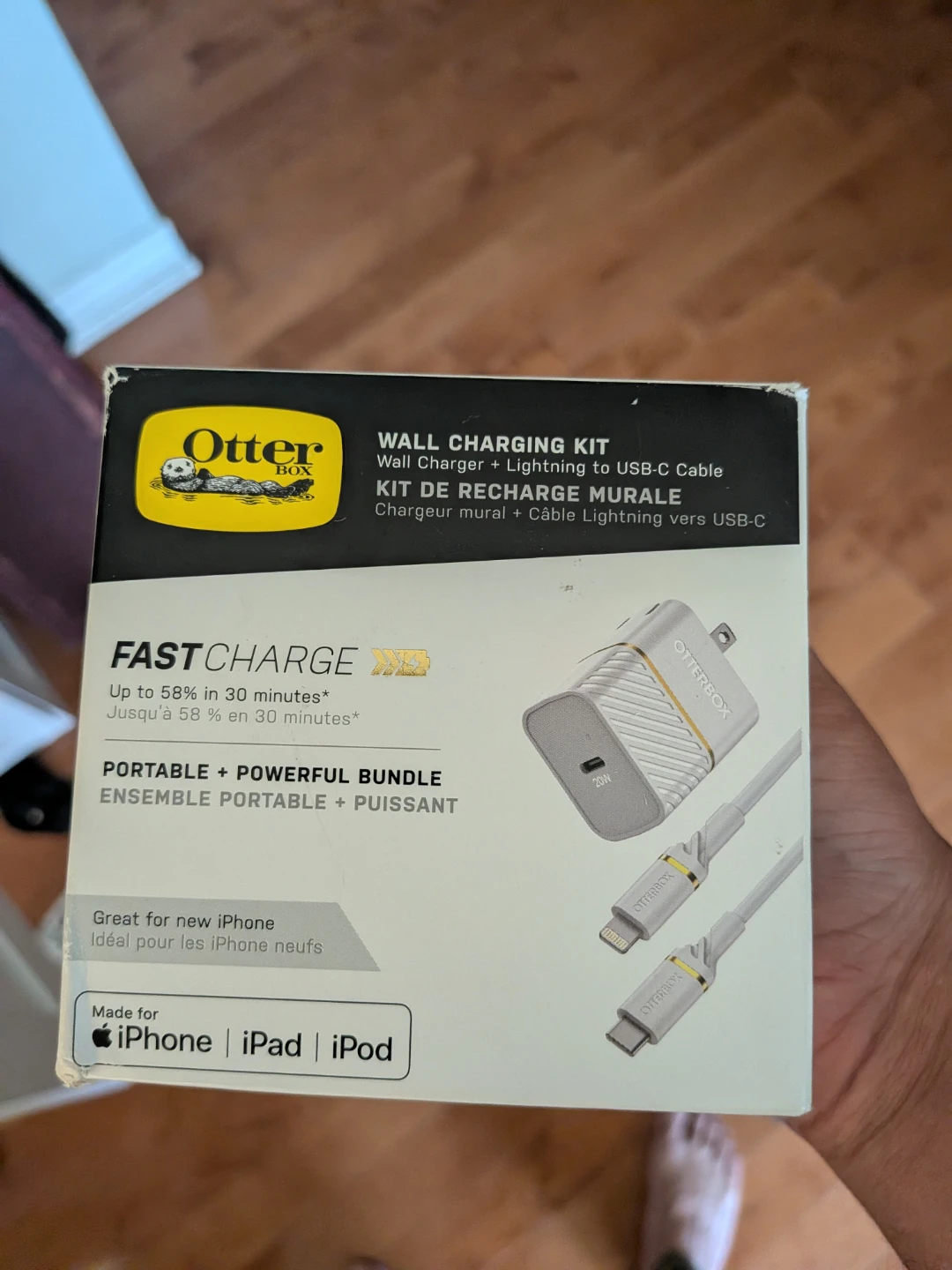 OtterBox  Wall Charger 20W w/Lightning 3.3ft - photo 2