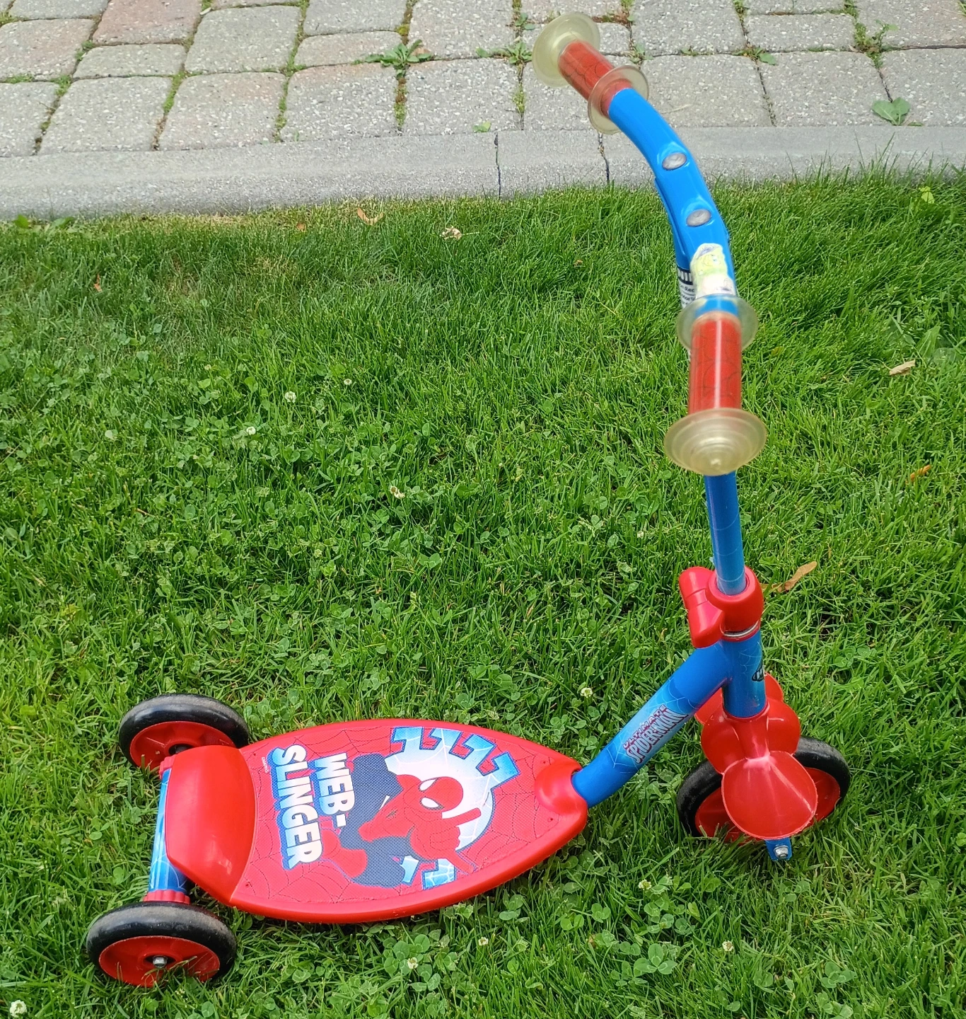 Kids Scooter - Spider-Man Web Slinger