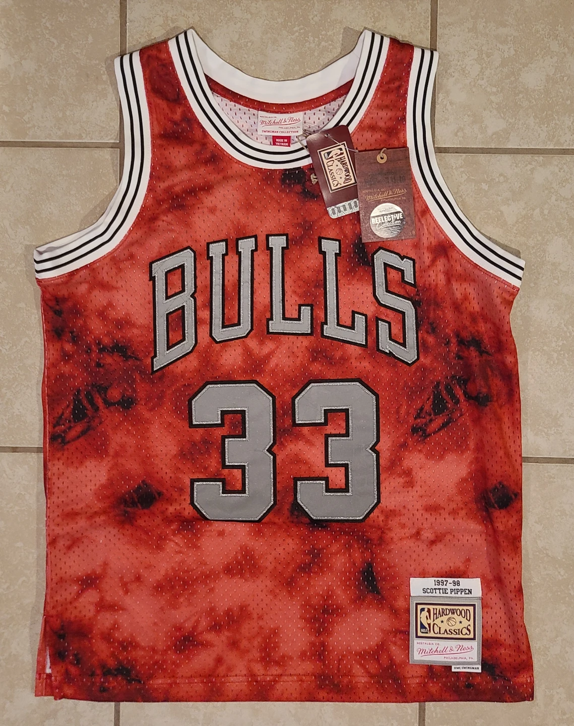 Mitchell & Ness NBA Scottie Pippen Chicago Bulls Jersey Size M