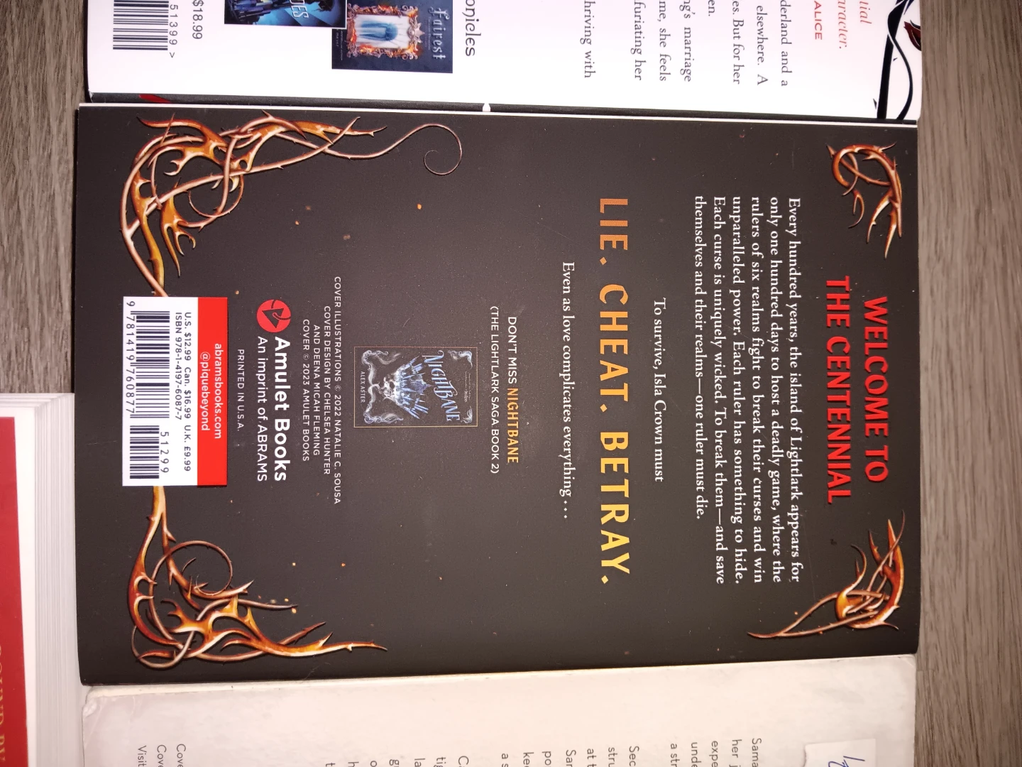Collection of 5 Young Adult and Fantasy Novels - photo 4