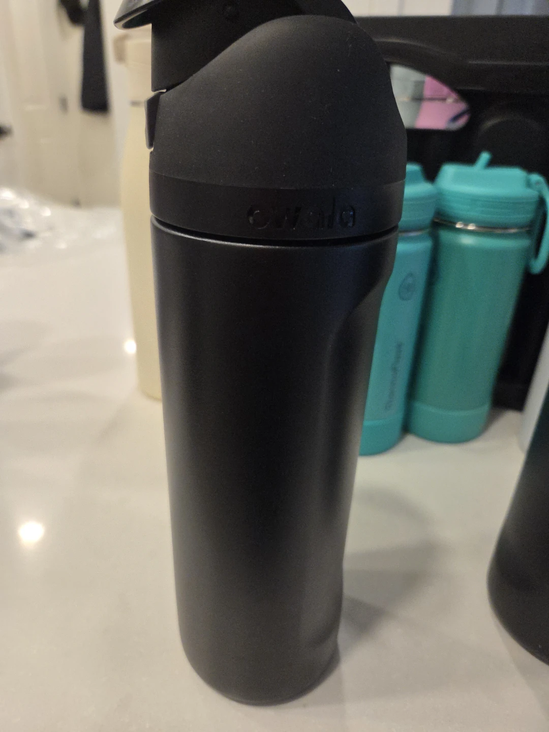 Black Owala Water Bottle - photo 3