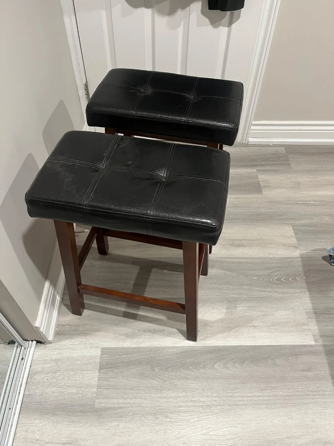 Set of 2 Black Faux Leather Counter Stools - photo 3