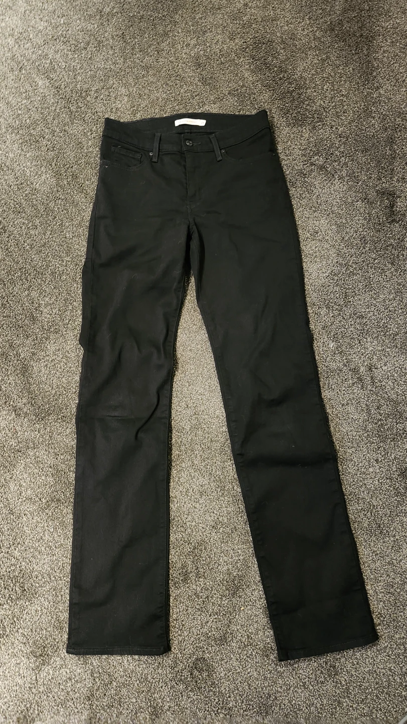 Levi's 314 Shaping Straight Black Jeans