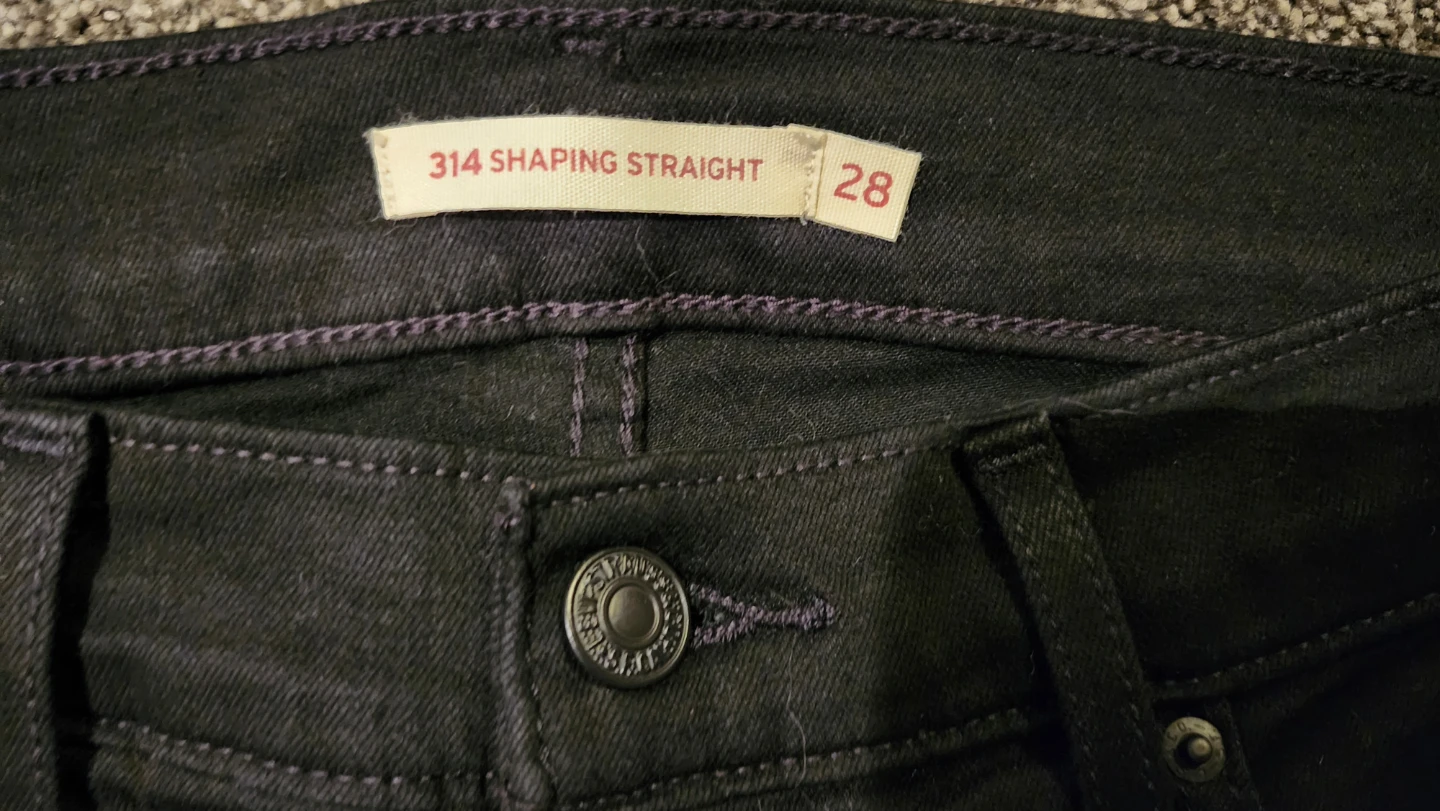 Levi's 314 Shaping Straight Black Jeans - photo 2