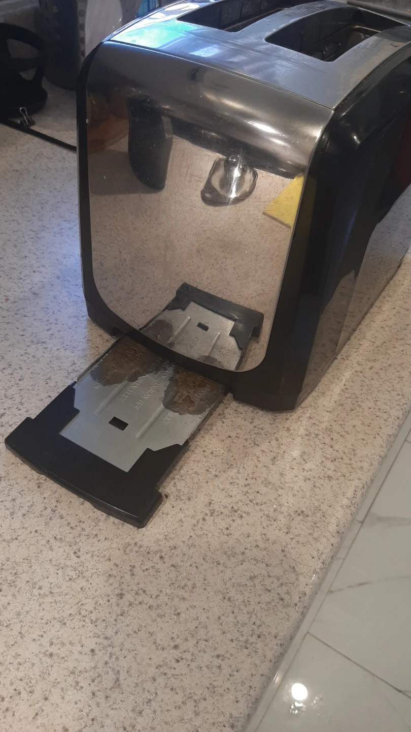 BLACK+DECKER 2-Slice Toaster - photo 4