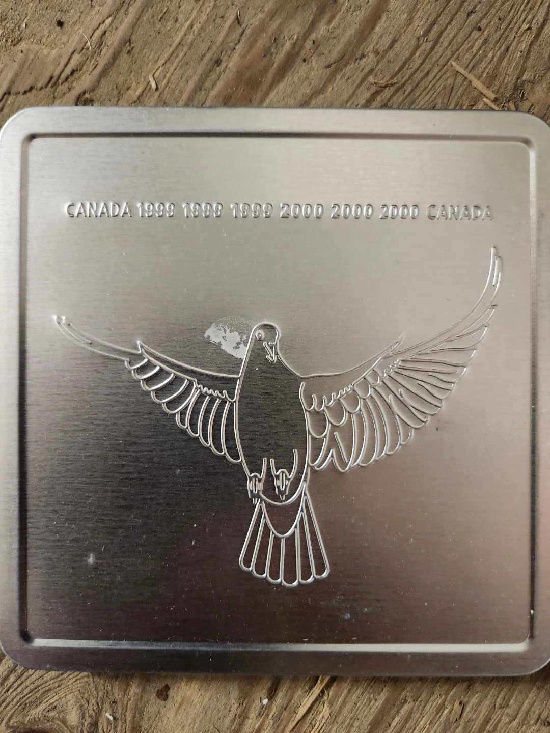 Canada Post Official Millennium Keepsake - photo 3