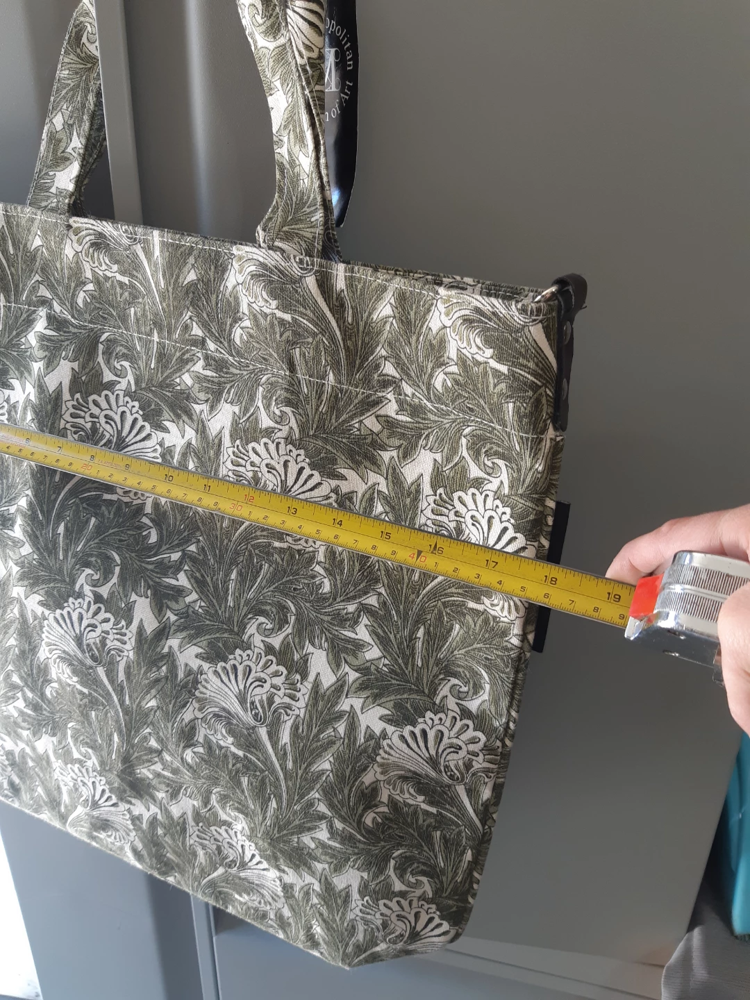 Metropolitan Museum of Art tote bag - photo 3