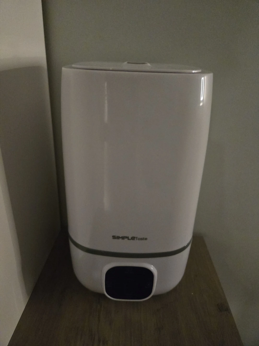 Humidifier (temp + colour changing)
