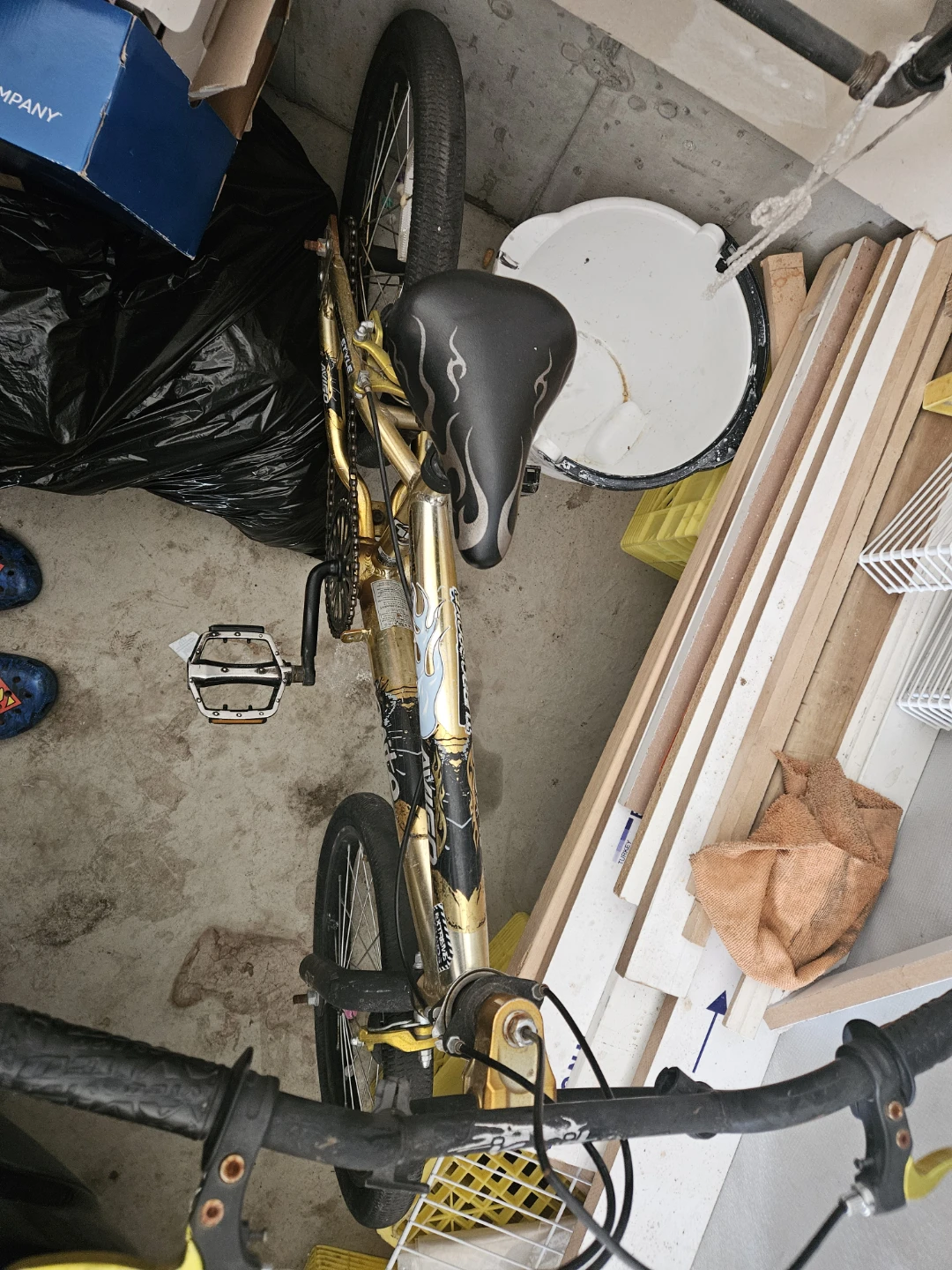 Gold Avigo BMX Bike - photo 2