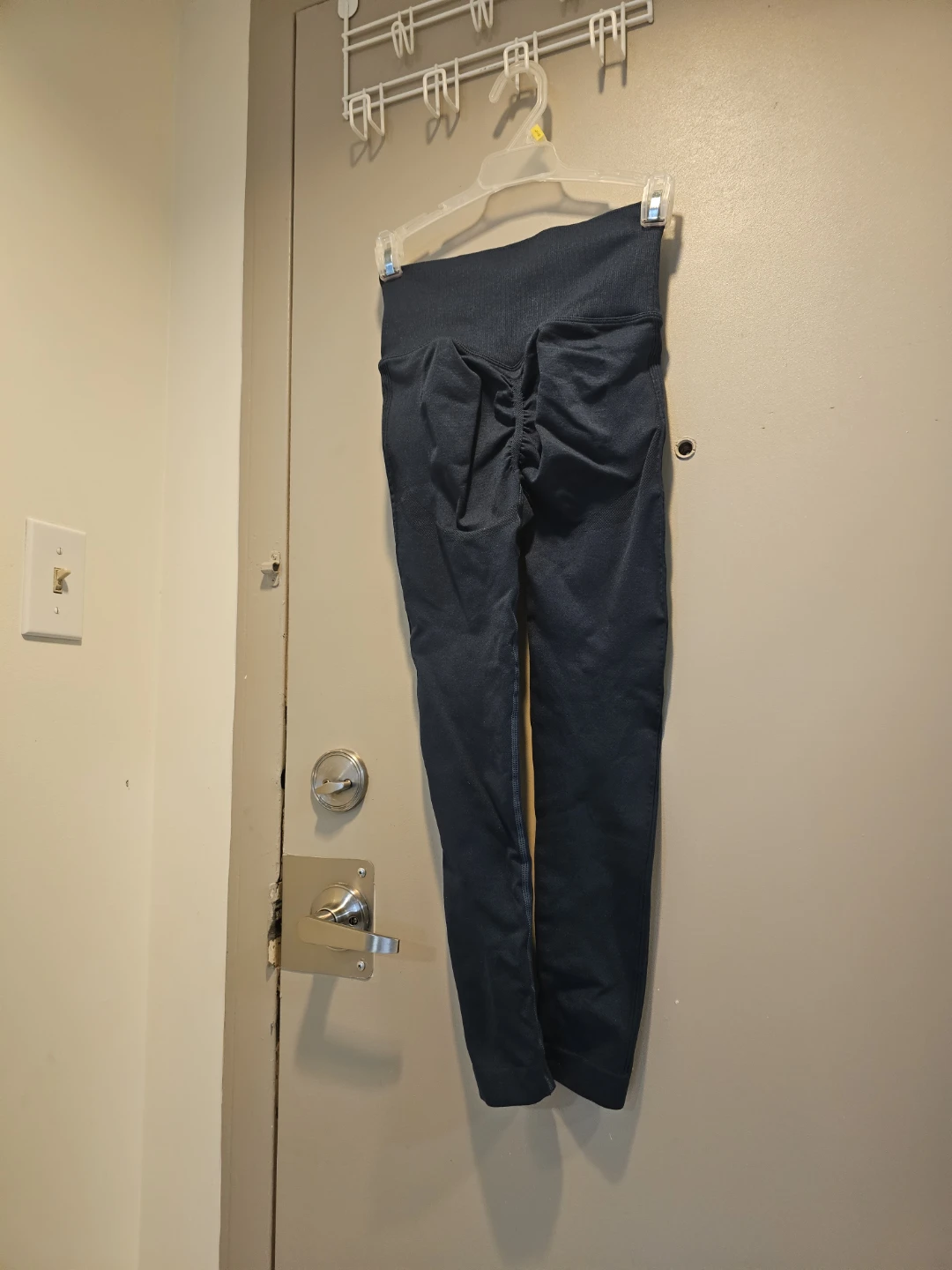 Dark Grey Ruched Leggings - photo 3