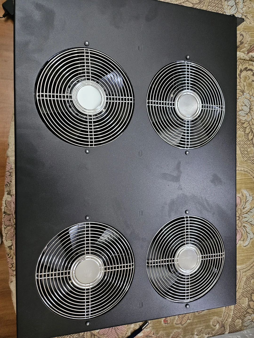 4-Fan Server Rack Cooling Unit - photo 2