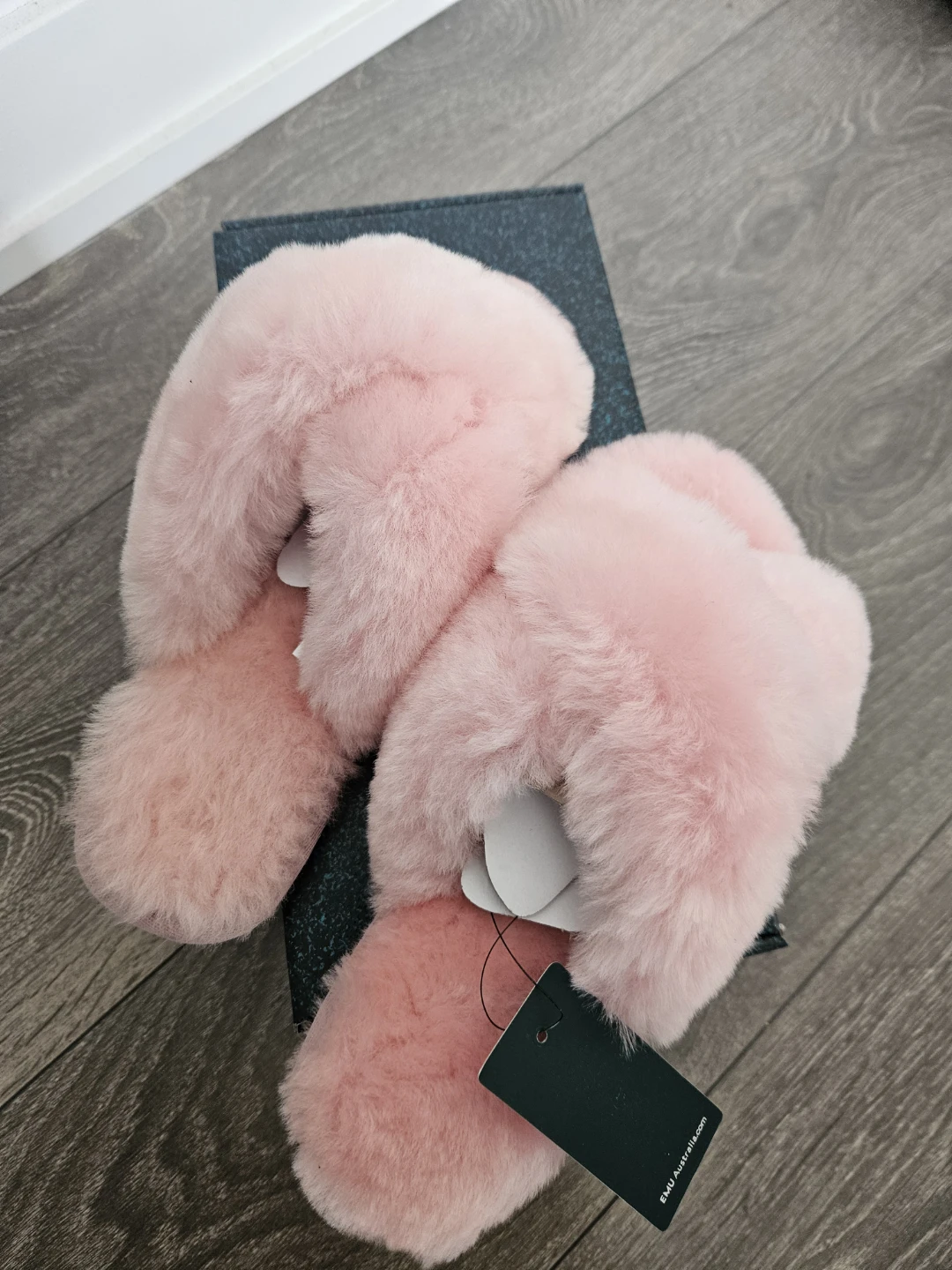 EMU Australia Pink Sheepskin Slippers - photo 2