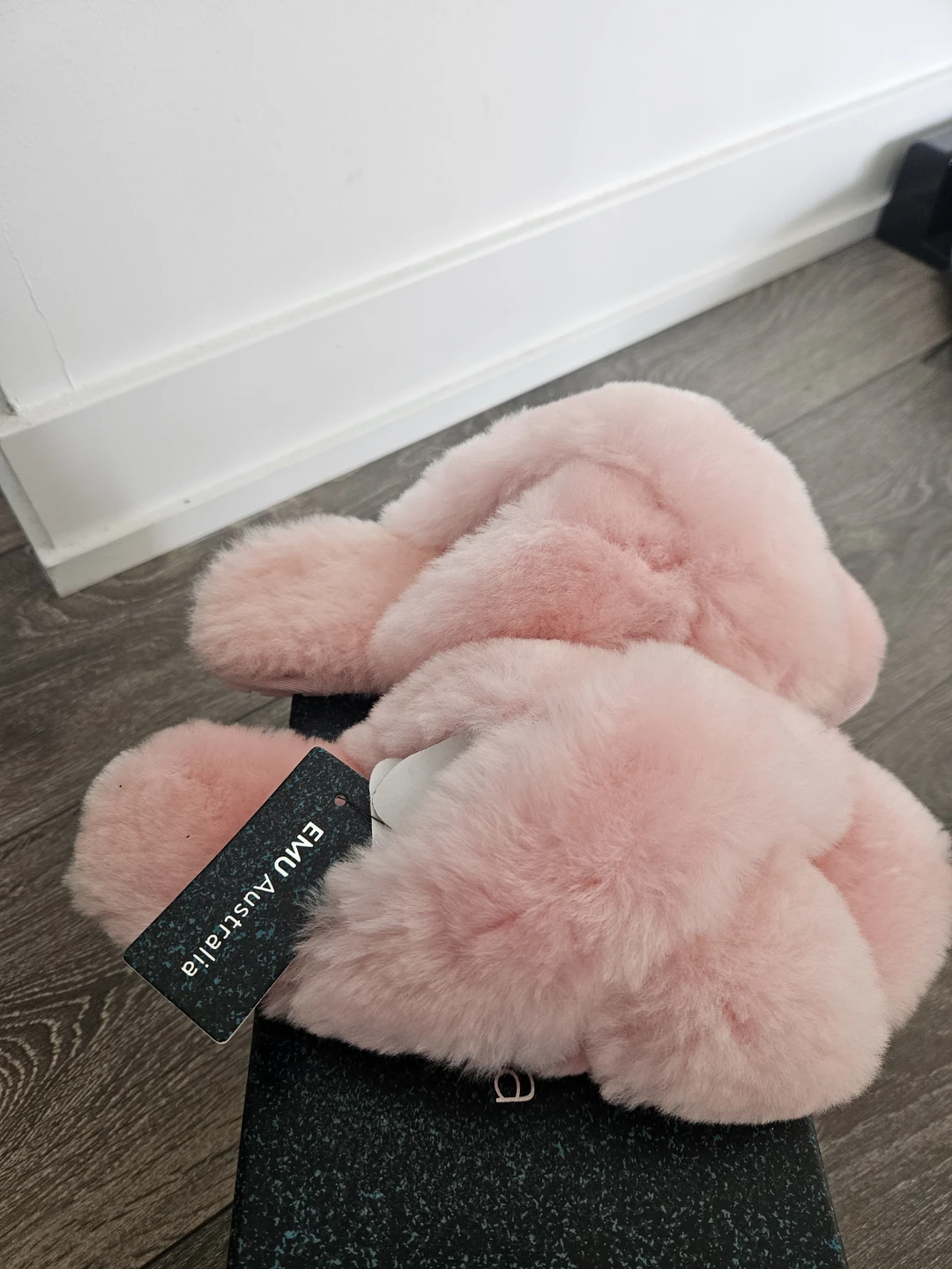 EMU Australia Pink Sheepskin Slippers - photo 5