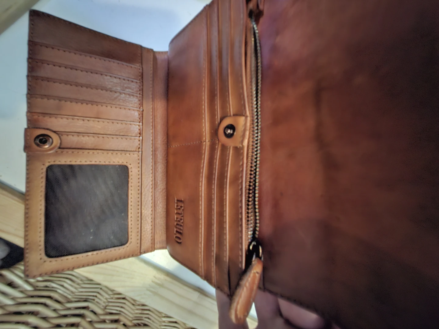 LEFULO Brown Leather Wallet - photo 3