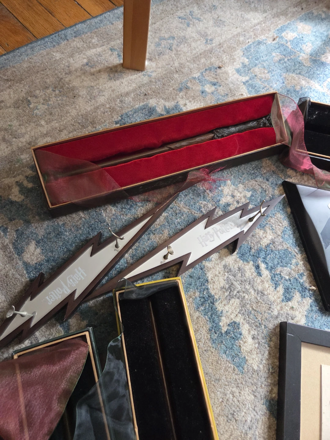 Noble collection Harry Potter Wands and Marauder's Map - photo 2