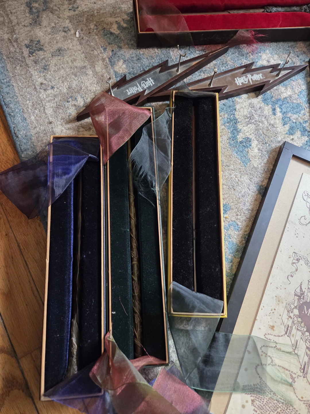 Noble collection Harry Potter Wands and Marauder's Map - photo 3