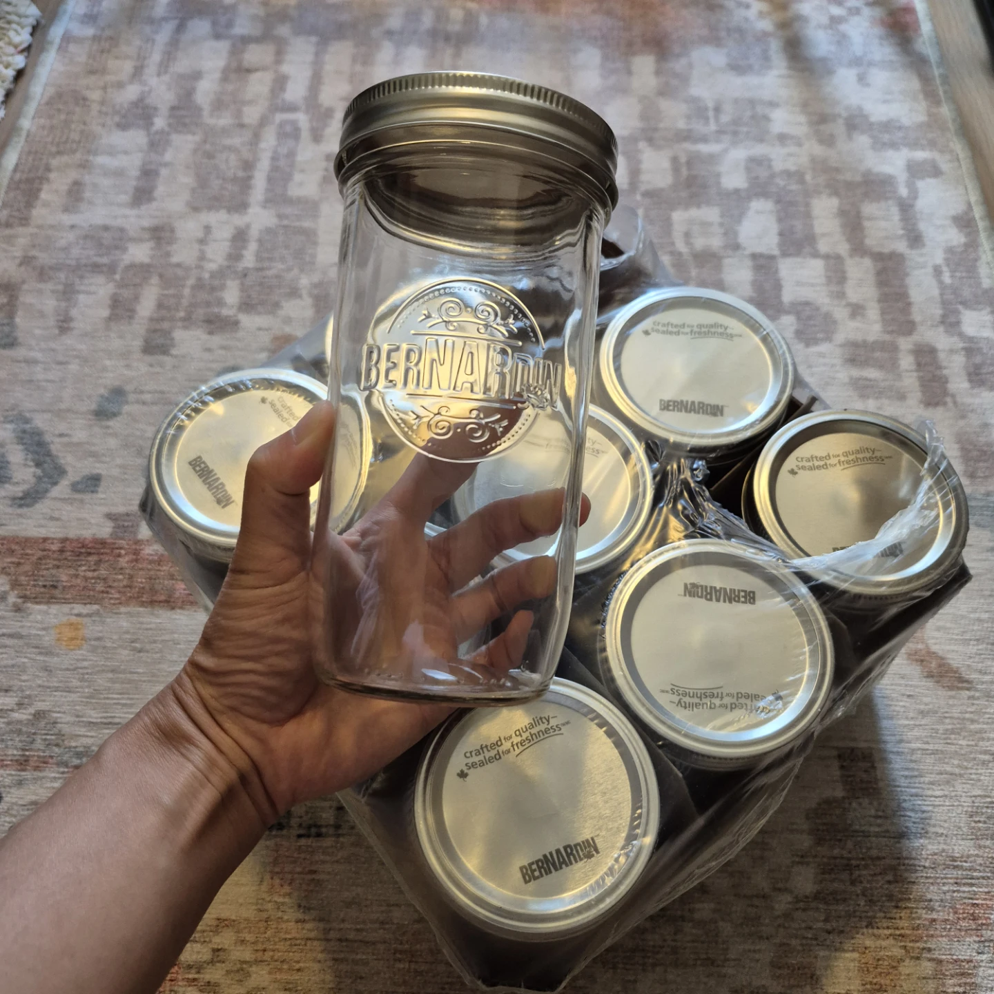 A Case of 9 Glass Canning Jars - 750 ML - Bernardin