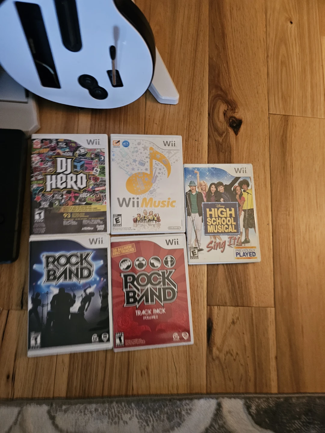 Nintendo Wii Rockband Bundle - photo 2