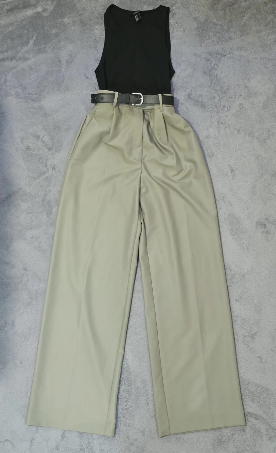 Closet clear-out womens trousers