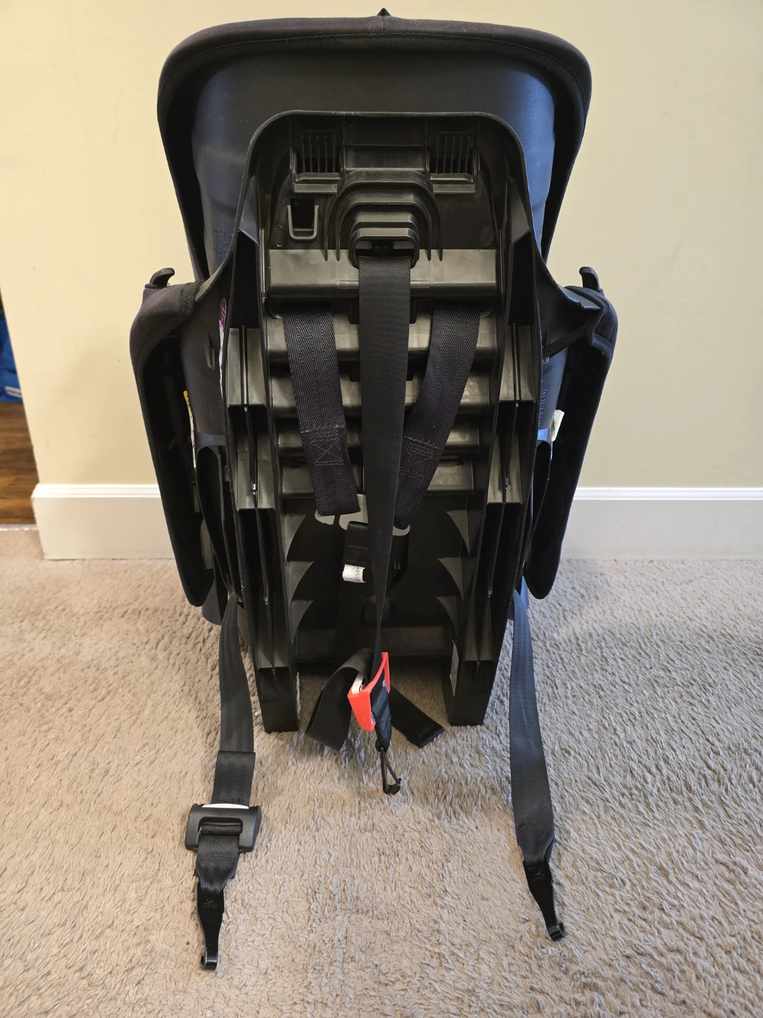 Evenflo Maestro Sport Harness Booster Car Seat (Granite) - photo 3