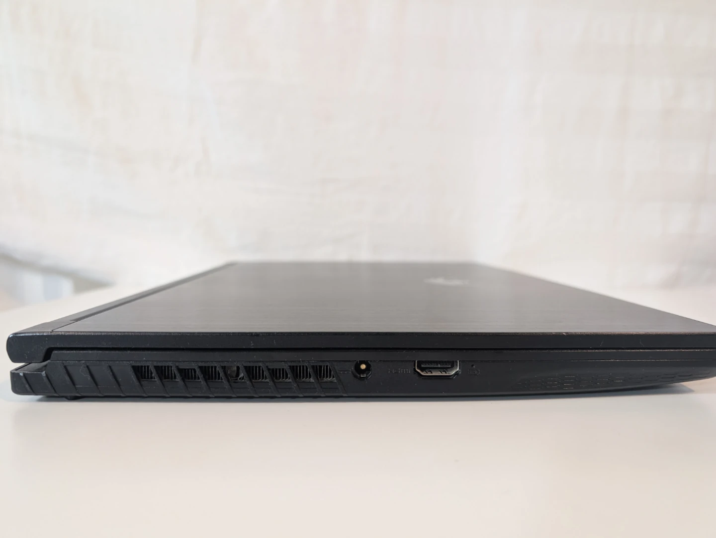 MSI Bravo 15 Gaming Laptop - photo 4