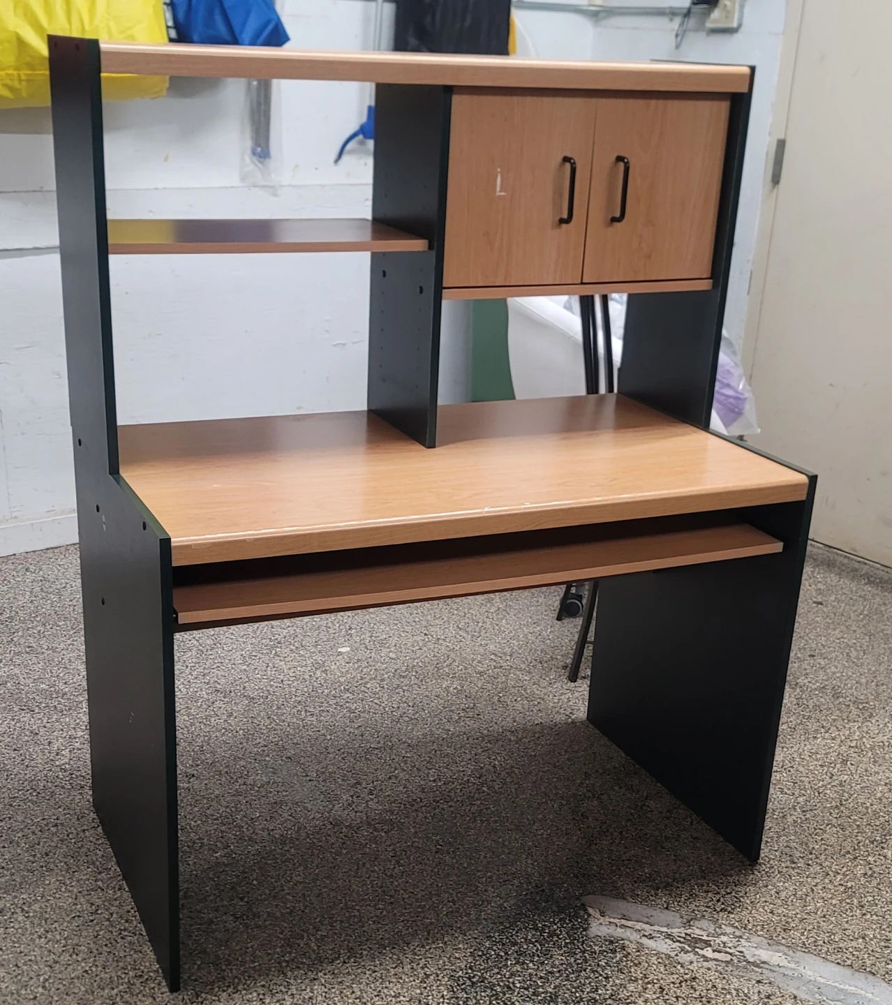 Computer Desk with Hutch and Keyboard Tray