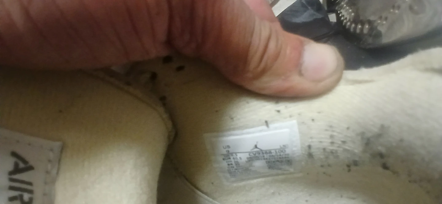 Off-White x Air Jordan 4 "Sail" - photo 2