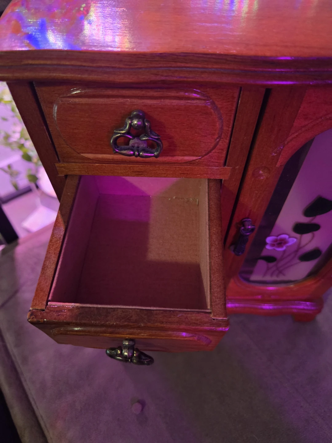Wooden Jewellery Box with Drawers - photo 4