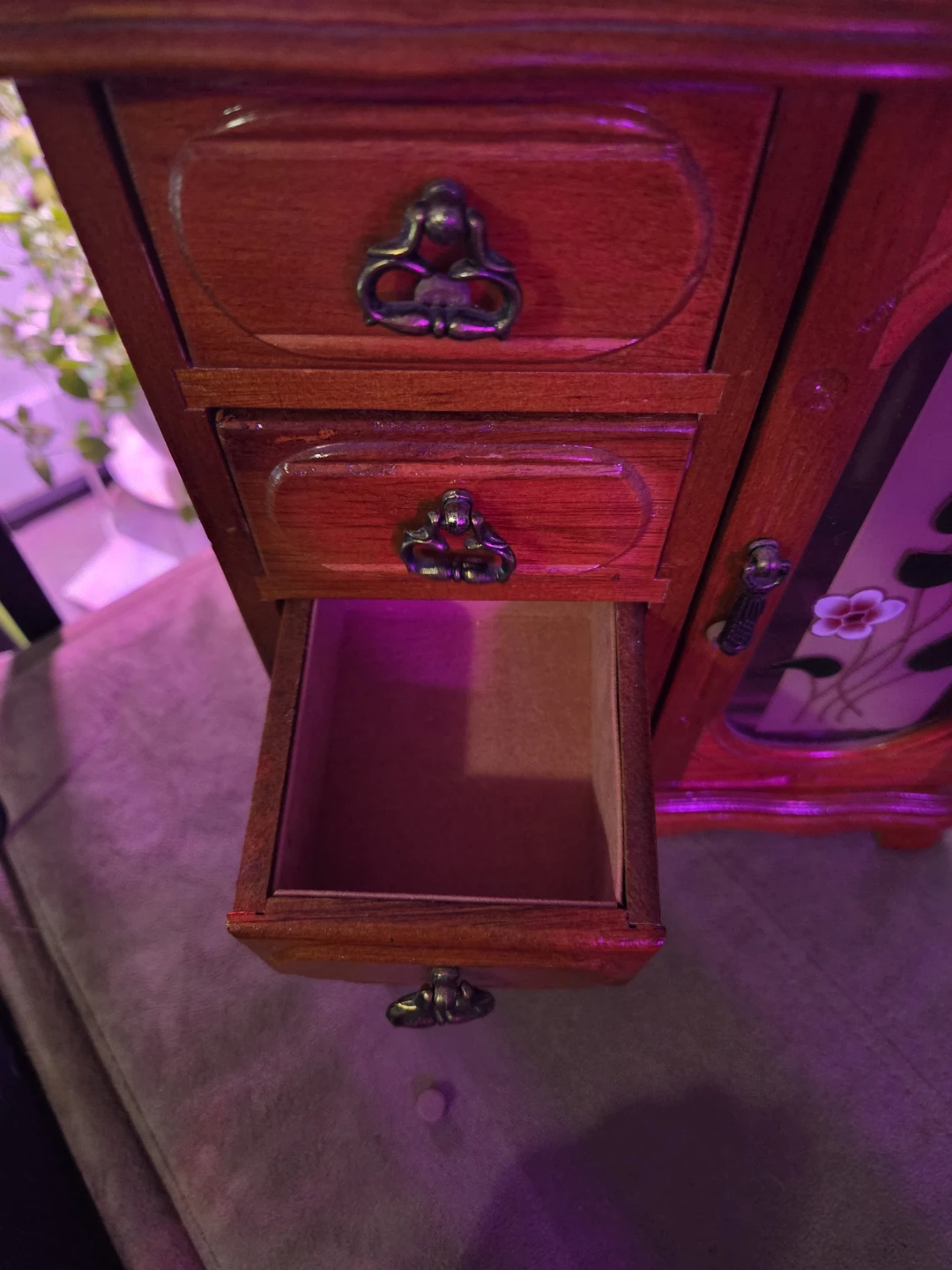 Wooden Jewellery Box with Drawers - photo 5