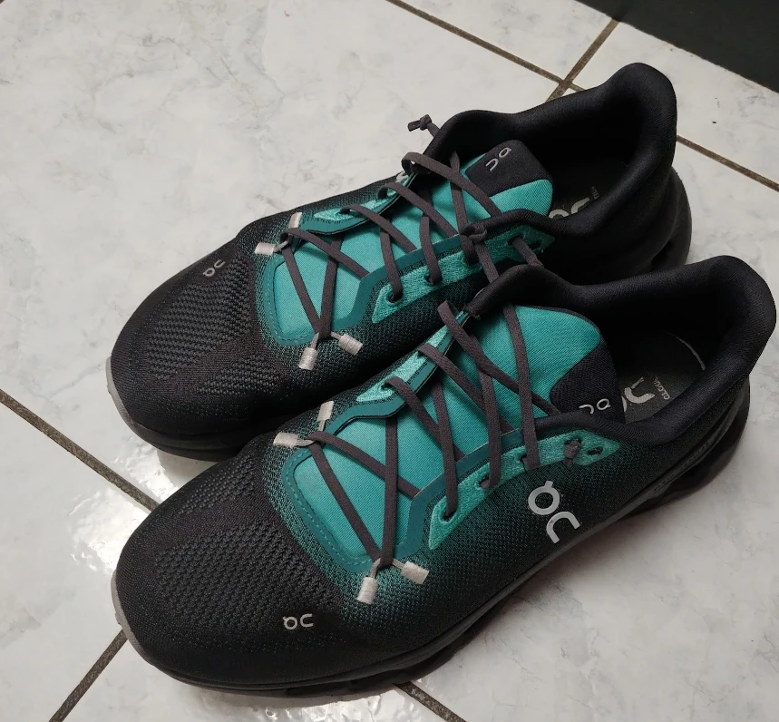 On Cloudtilt Men's Running Shoes (size 9) - photo 3