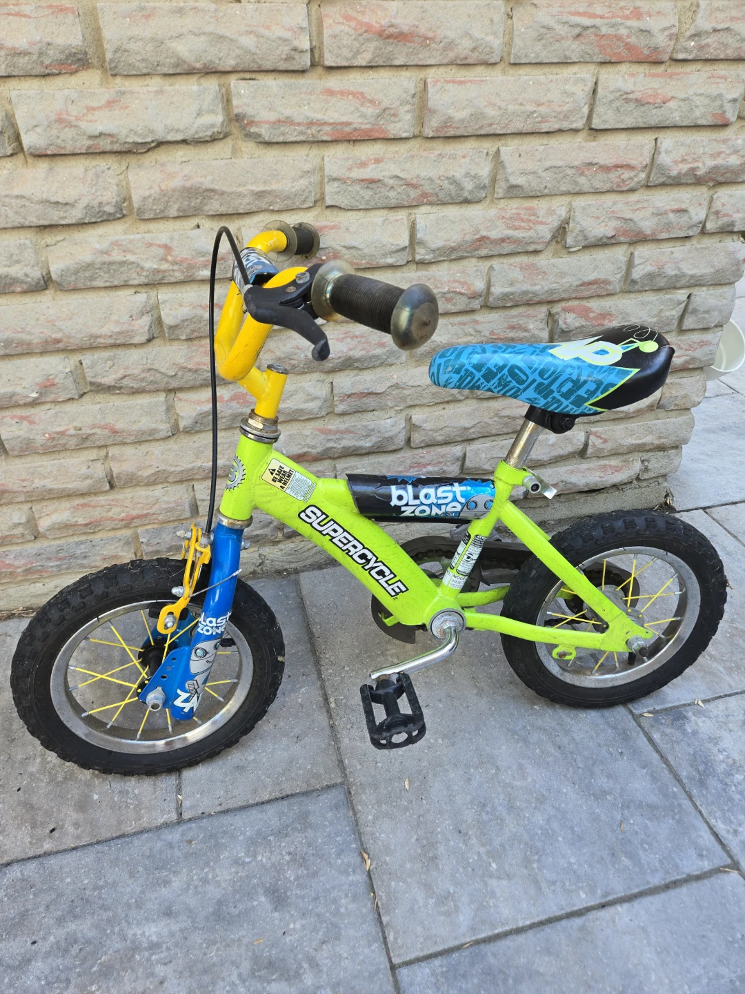 Supercycle Blast Zone Kids Bike