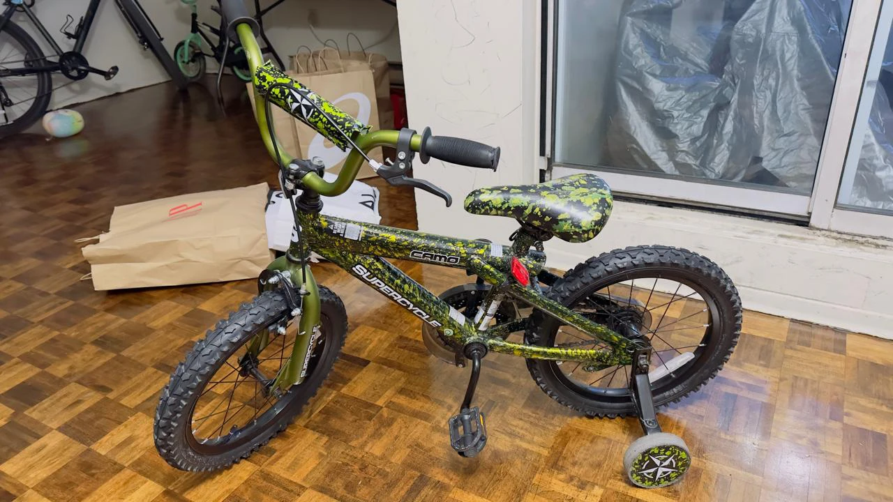 Supercycle Camo Kids Bike