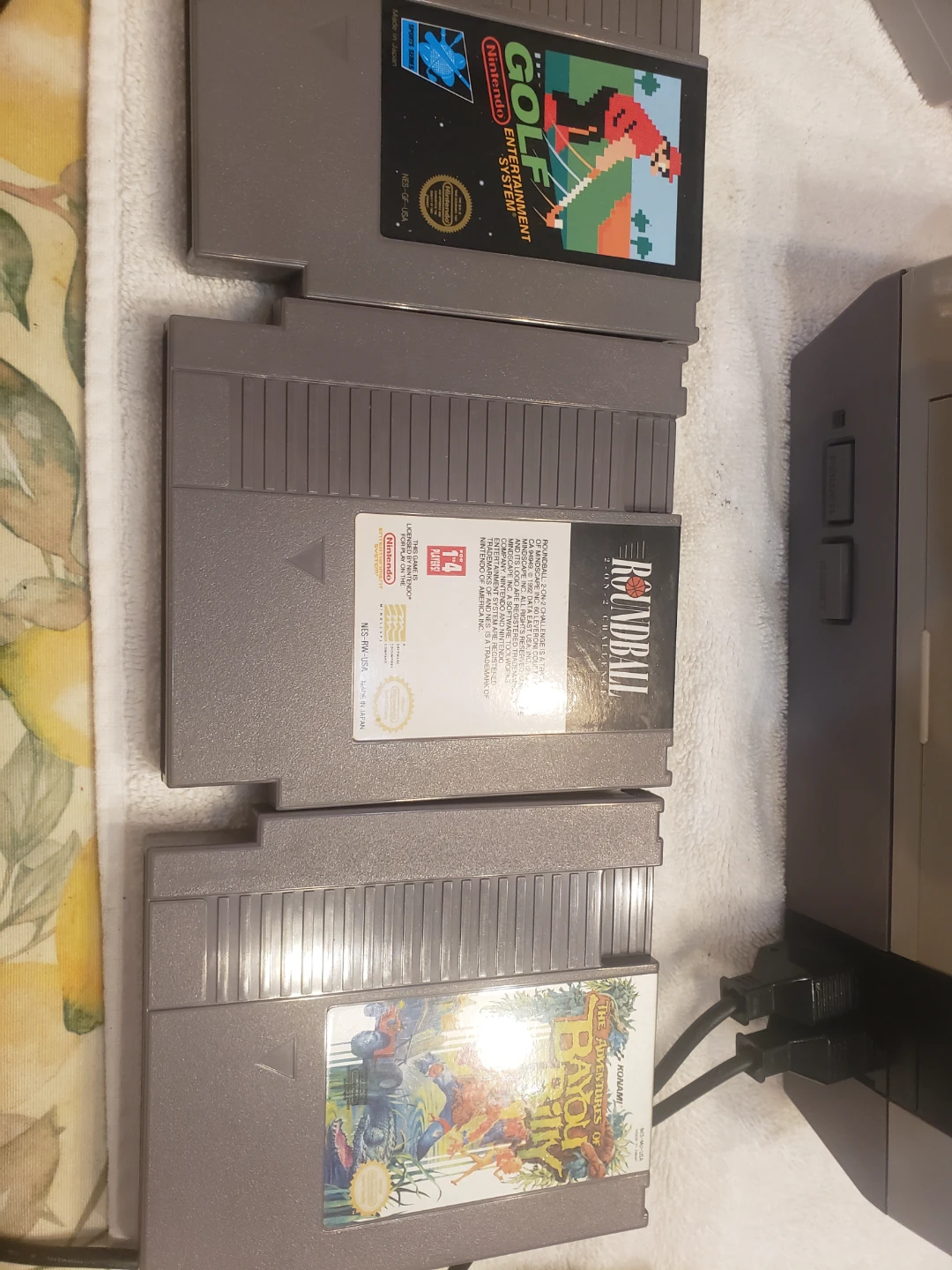 Nintendo Entertainment System Console with Zapper and Games - photo 3