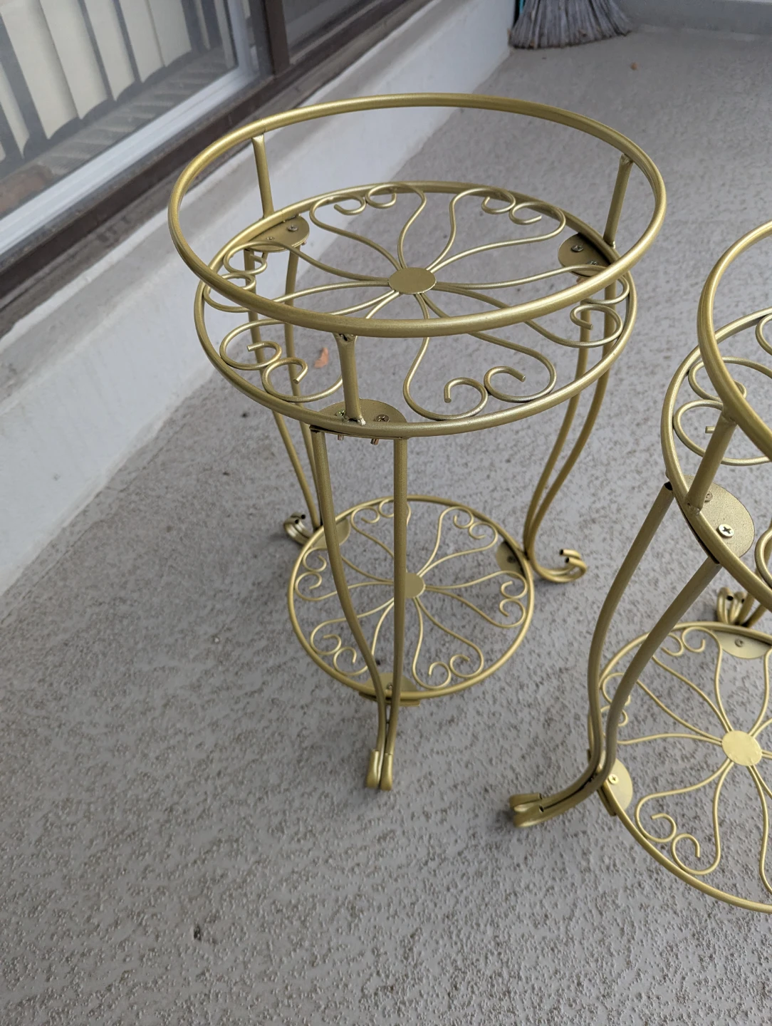 Gold Metal Plant Stand Set - photo 2